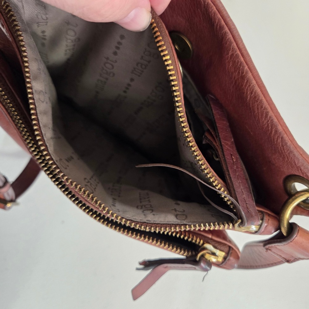Margot New York Cognac Brown Genuine Leather Triple Zip Crossbody Bag Distressed - Picture 6 of 11